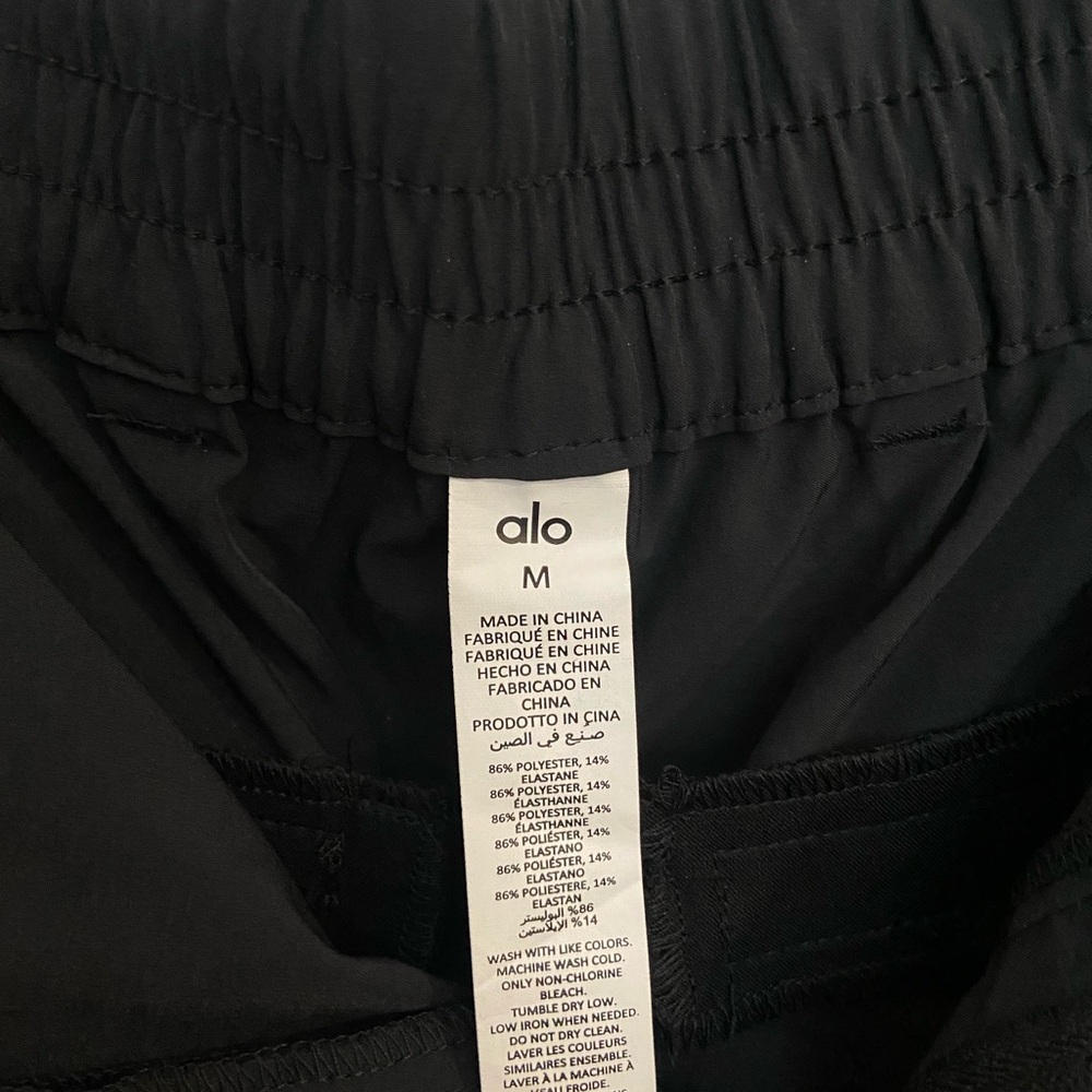 ALO Yoga High-Waist Pursuit Trouser - Picture 6 of 6